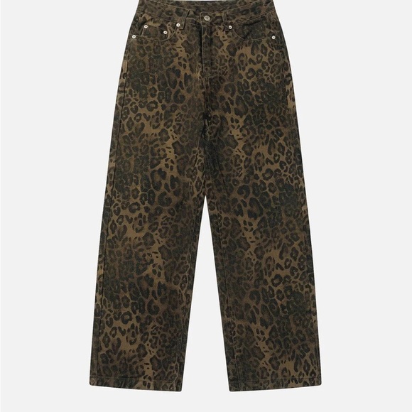 Aelfric Eden Leopard Print Jeans - Picture 2 of 8